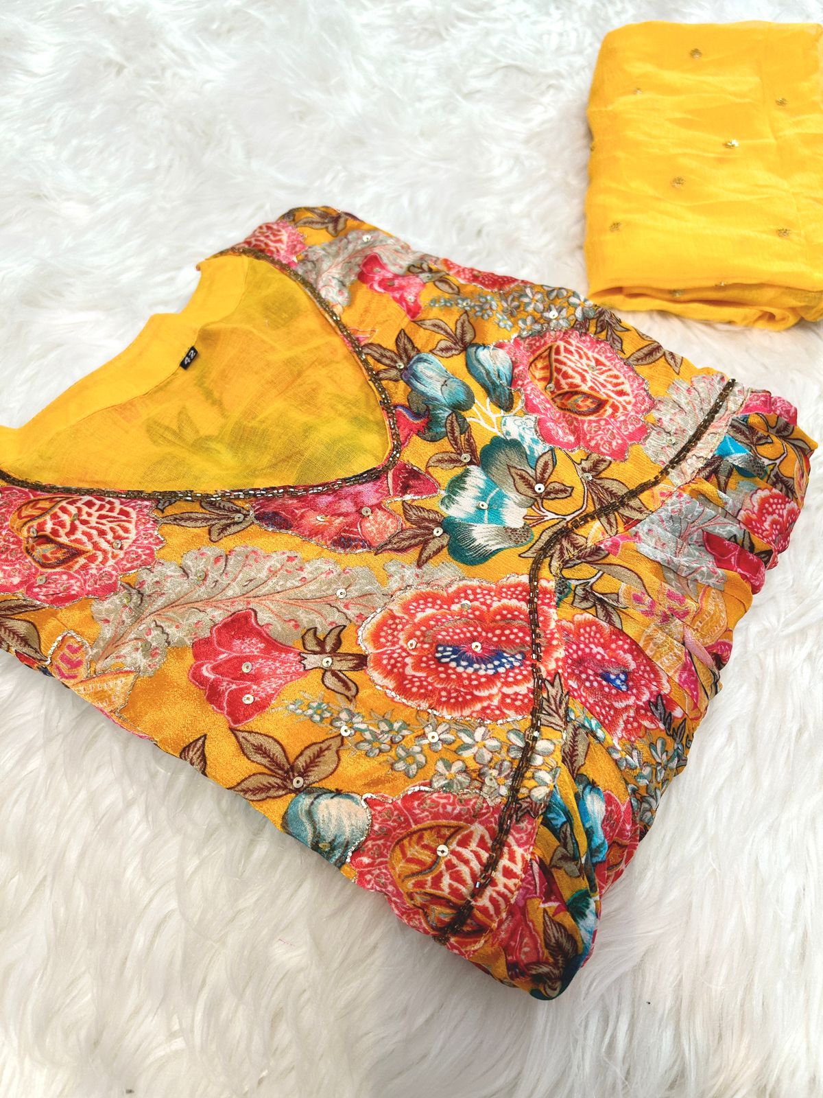 YELLOW DAZE ANARKALI SET