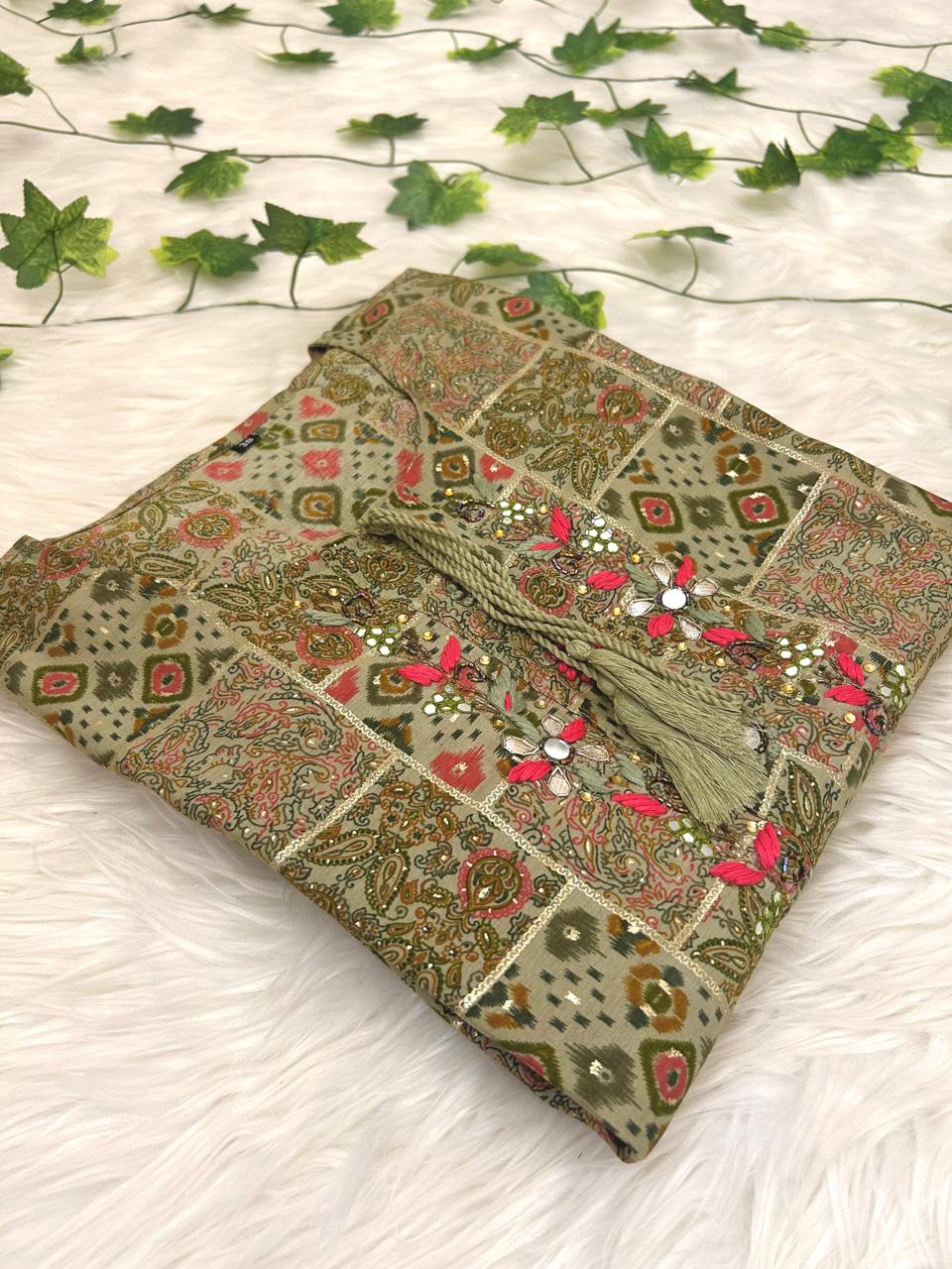 LUSHCORE SUIT SETS