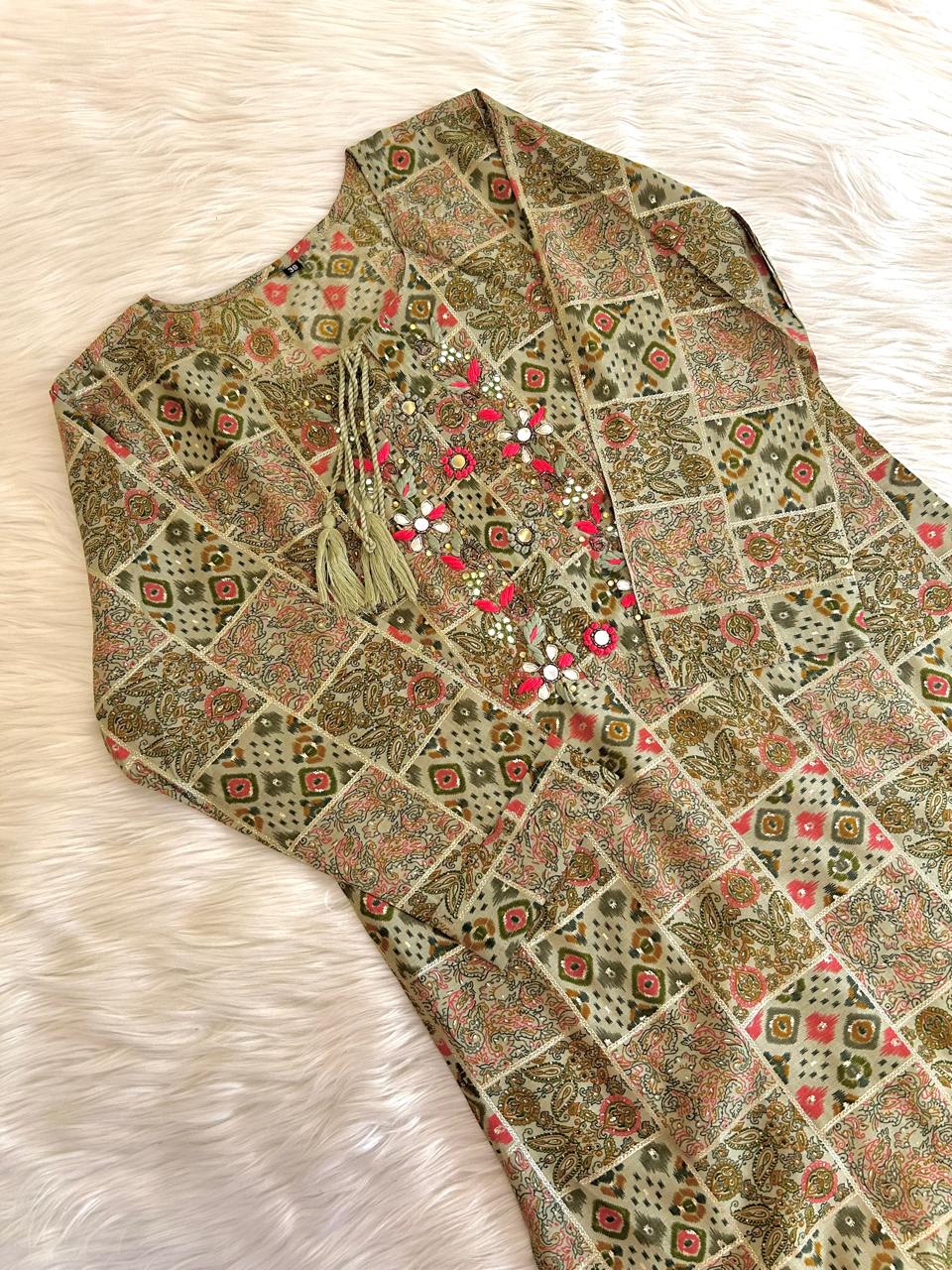LUSHCORE SUIT SETS