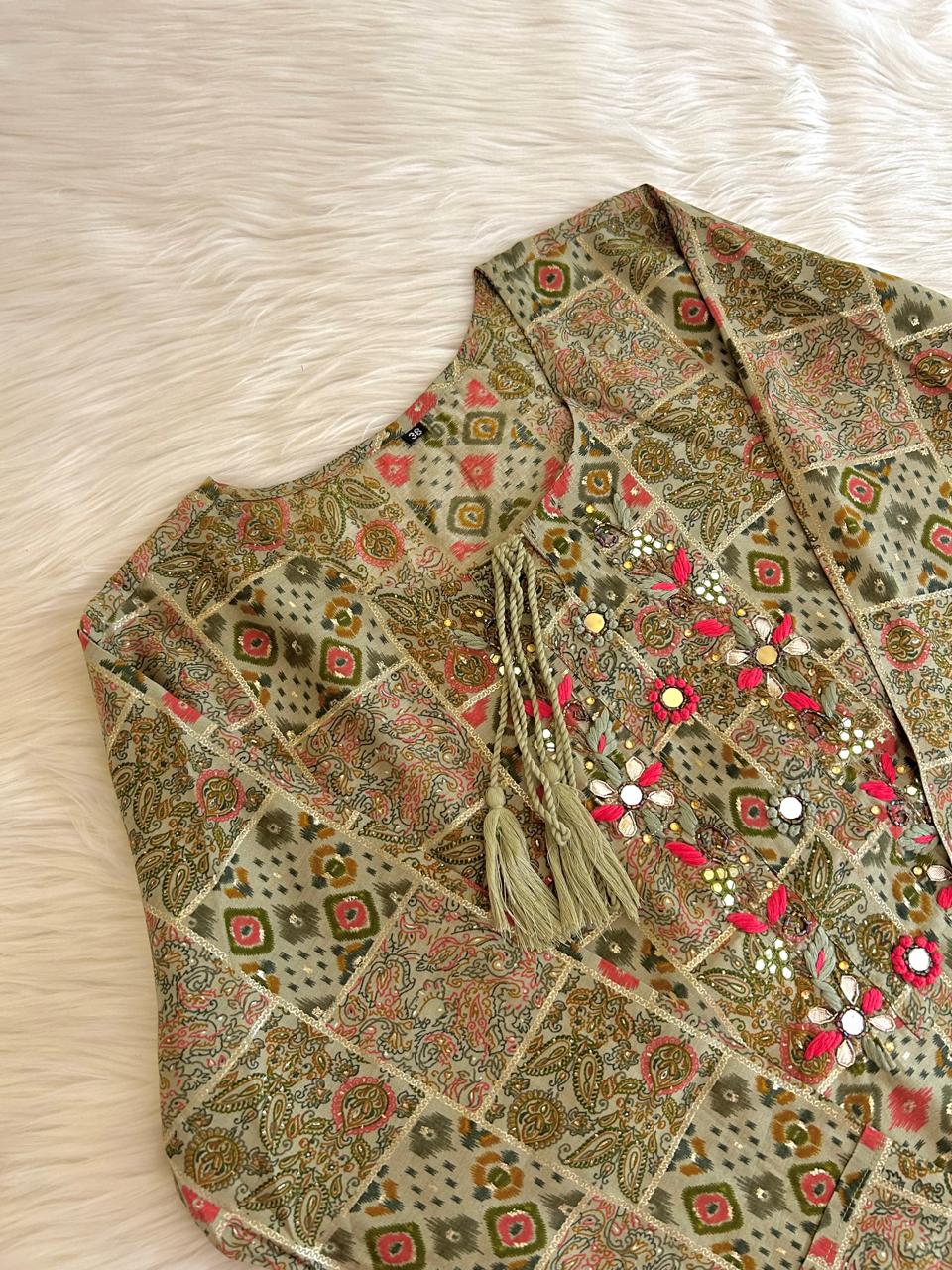 LUSHCORE SUIT SETS