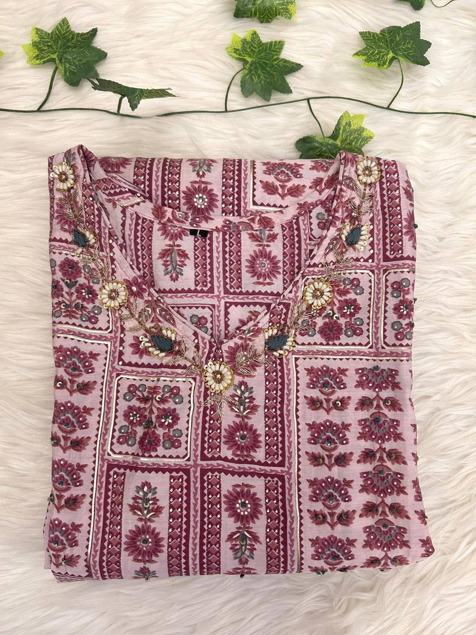 SOFT ROSE SUIT SETS