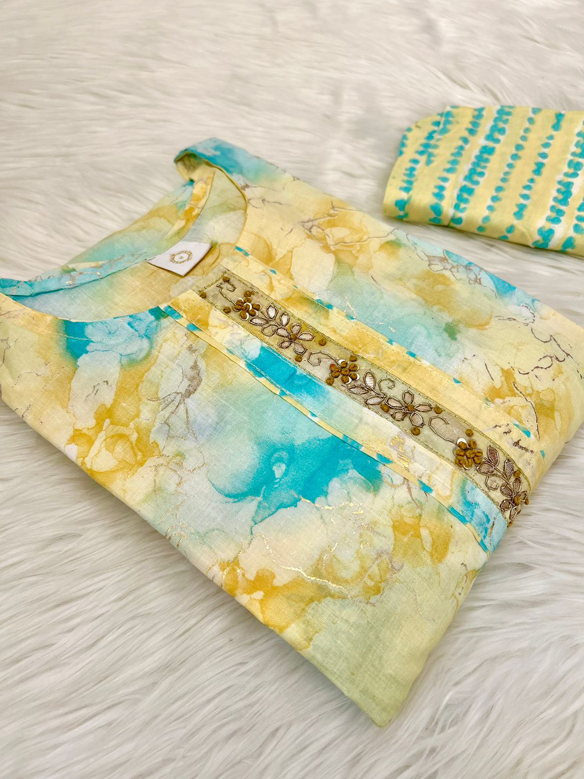 LEMON BLISS SUIT SETS