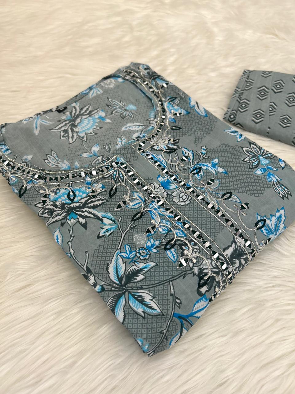 SMOKEY ELEGANCE SUIT SET
