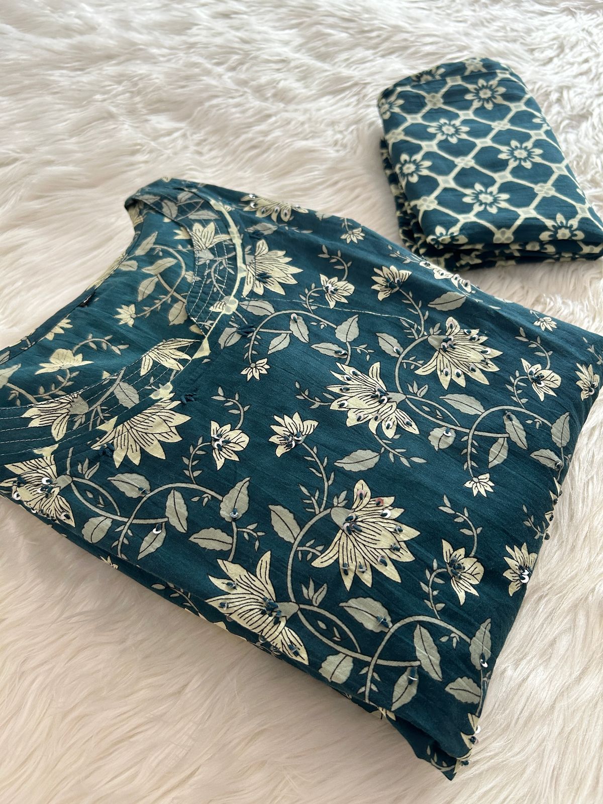 WILD WONDER SUIT SETS