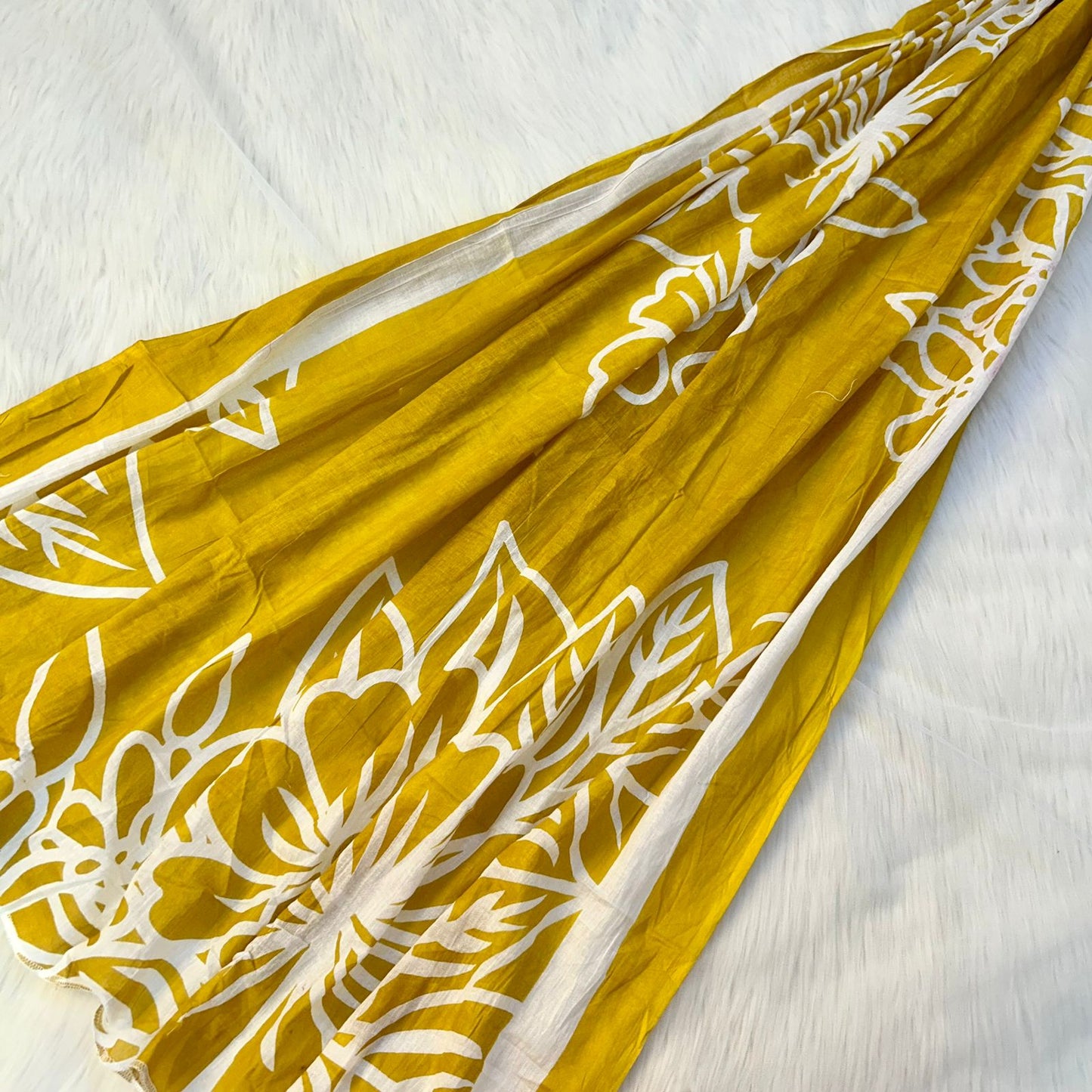 MEHR YELLOW SUIT SET