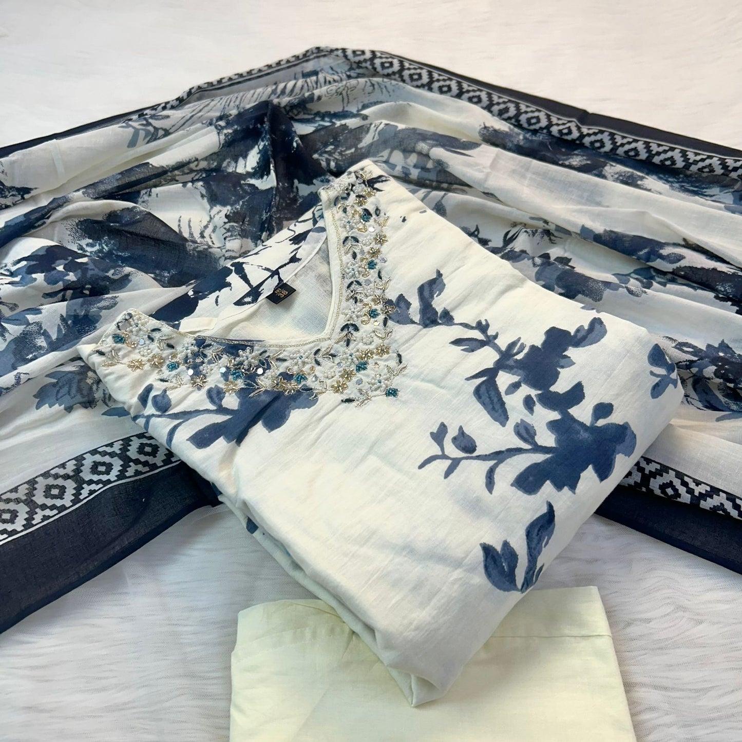 SEHR WHITE SUIT SET