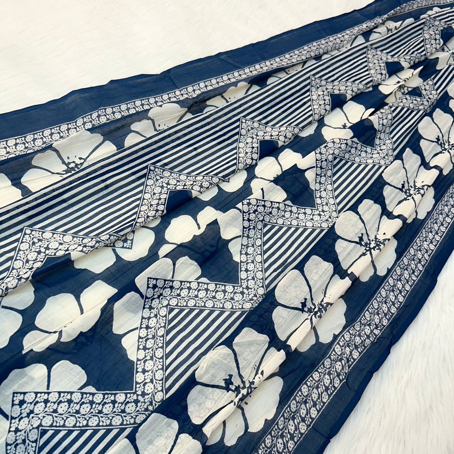 SEHR BLUE SUIT SET
