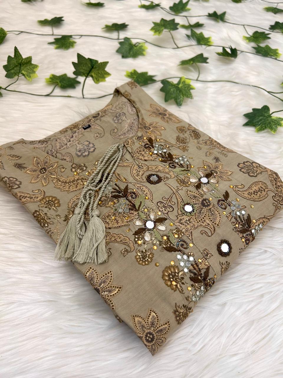 GREEN VINE SUIT SETS