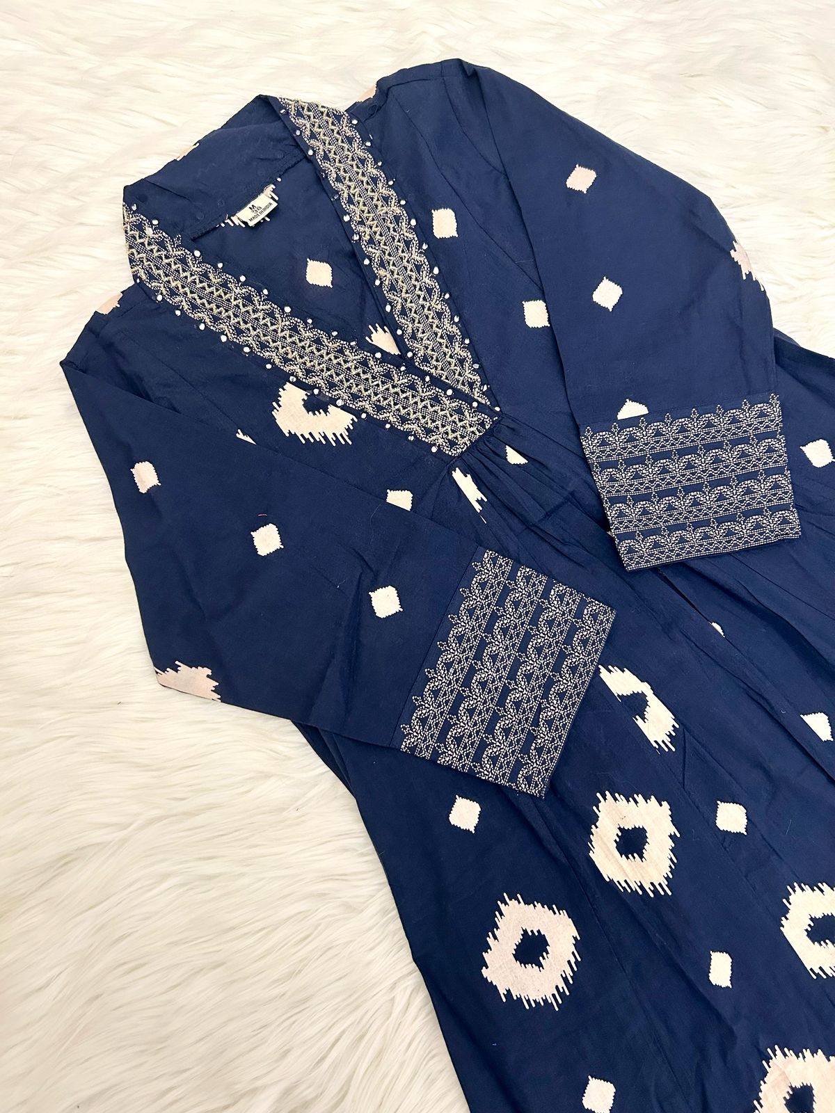 BLANK RENEW A-LINE SUIT SET