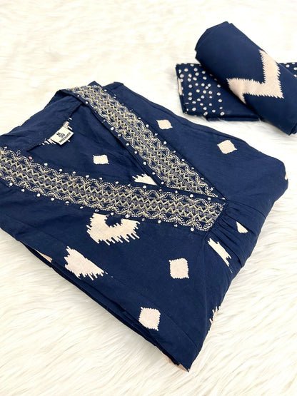 BLANK RENEW A-LINE SUIT SET