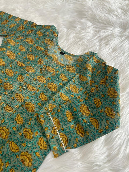 FARSHA GREEN KURTI