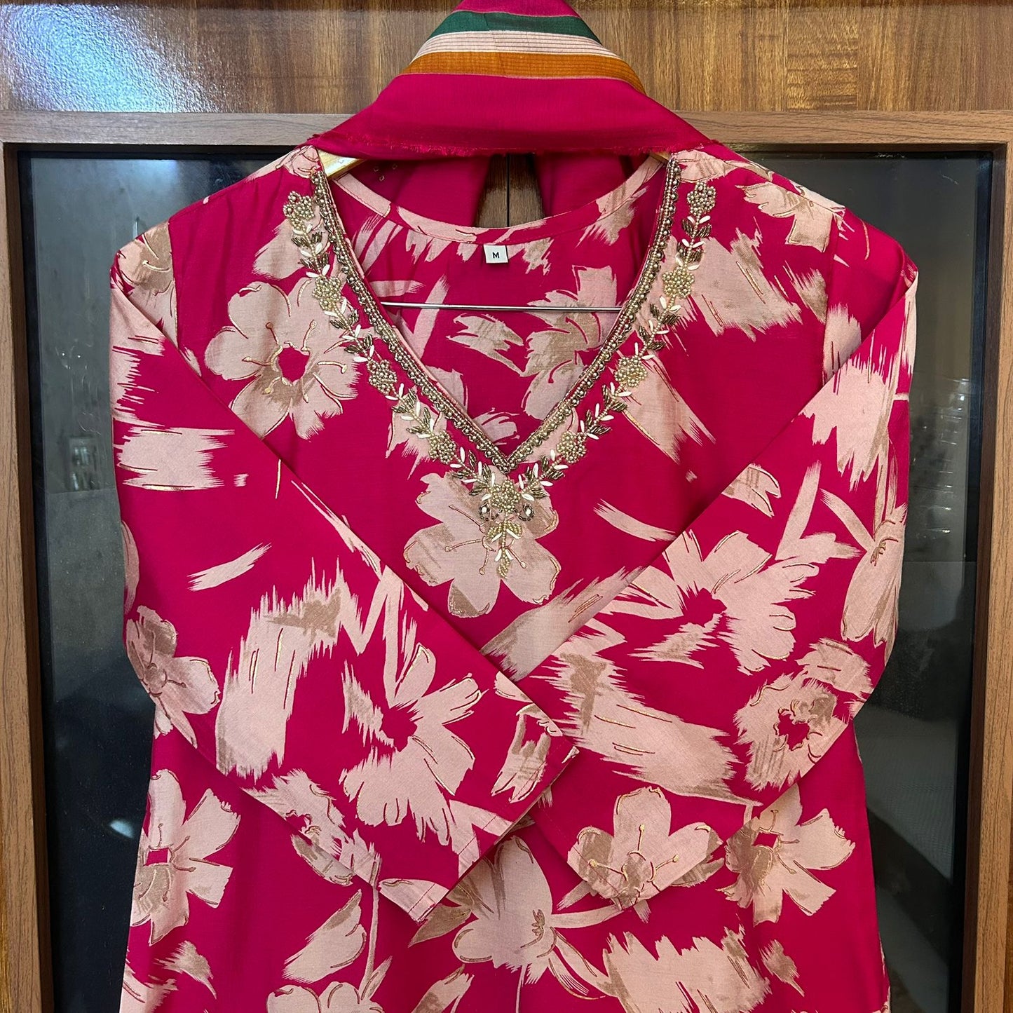 SEHR MAGENTA SUIT SET