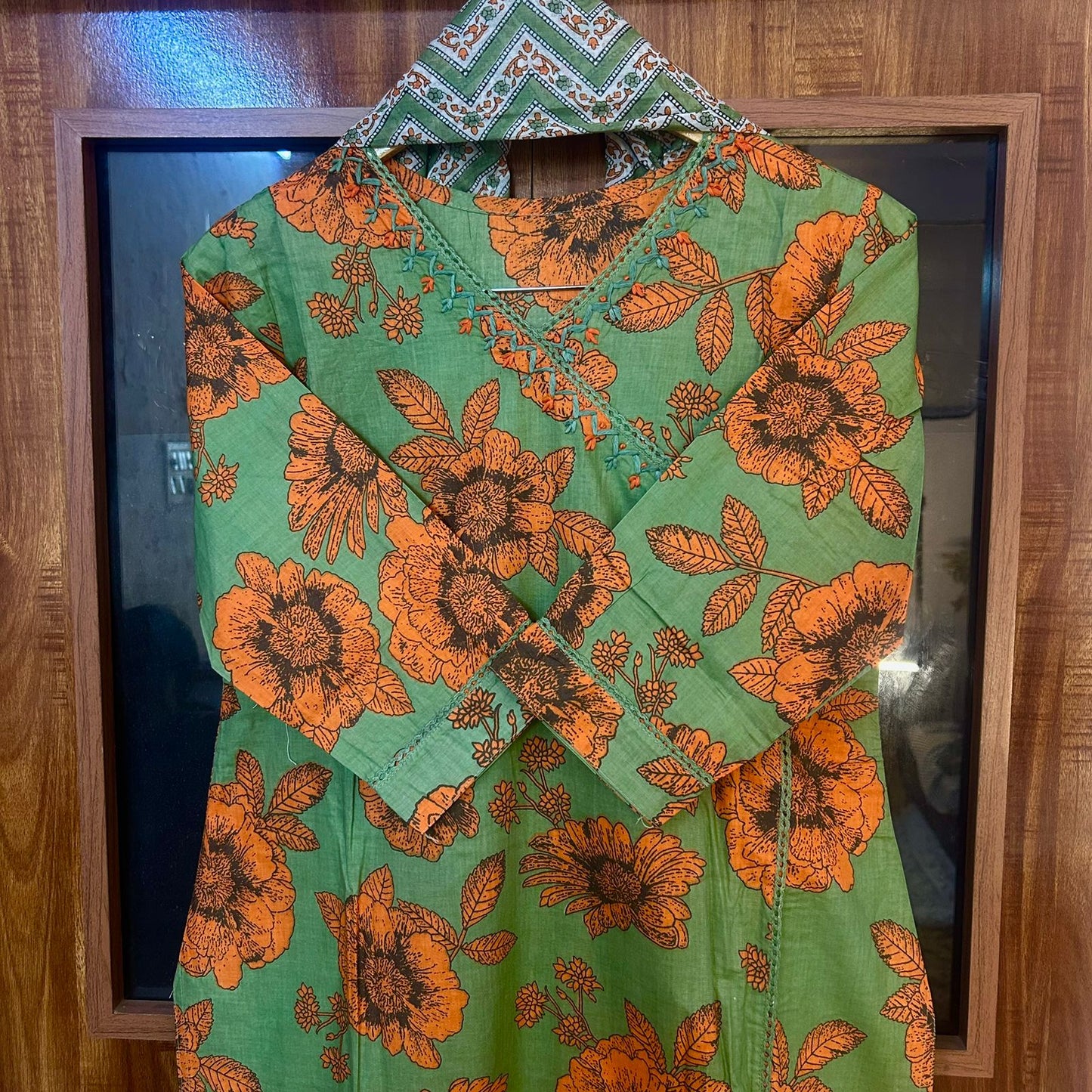 FIZA OLIVE ANGRAKHA  SUIT SET