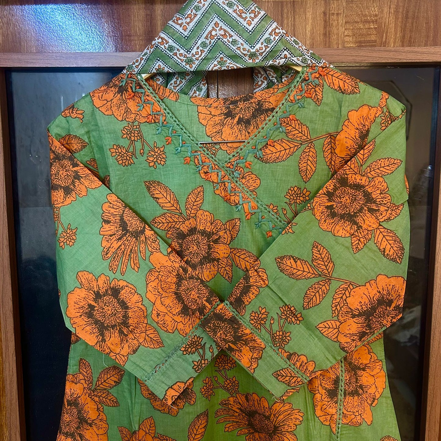 FIZA OLIVE ANGRAKHA  SUIT SET