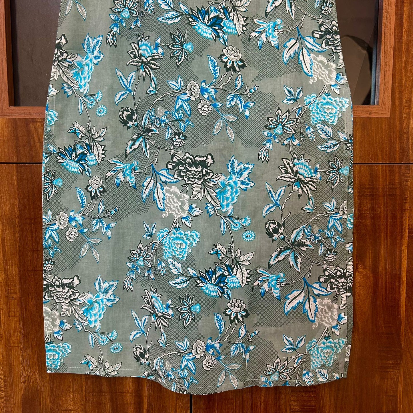 SMOKEY ELEGANCE SUIT SET