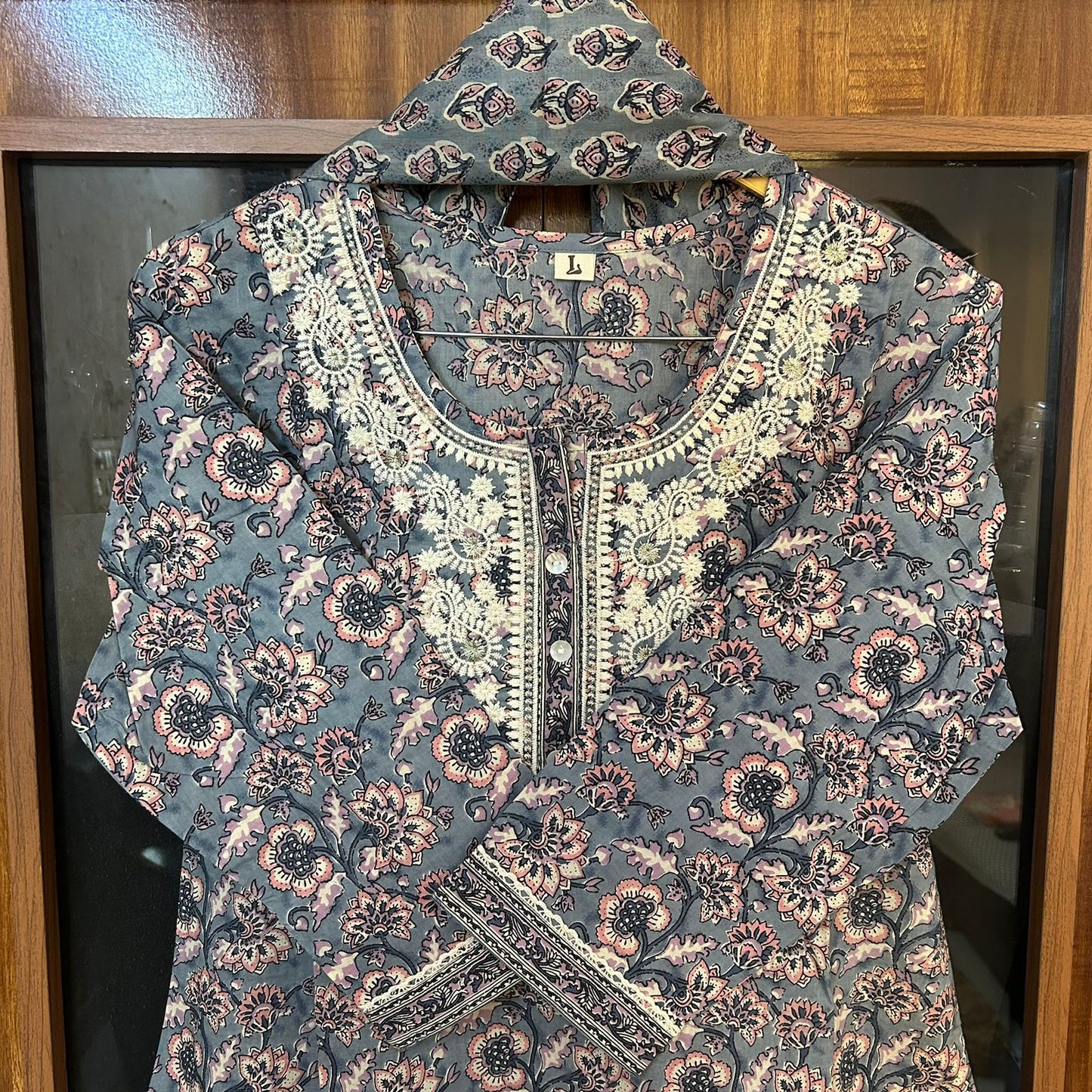 SLATE CHIC SUIT SETS