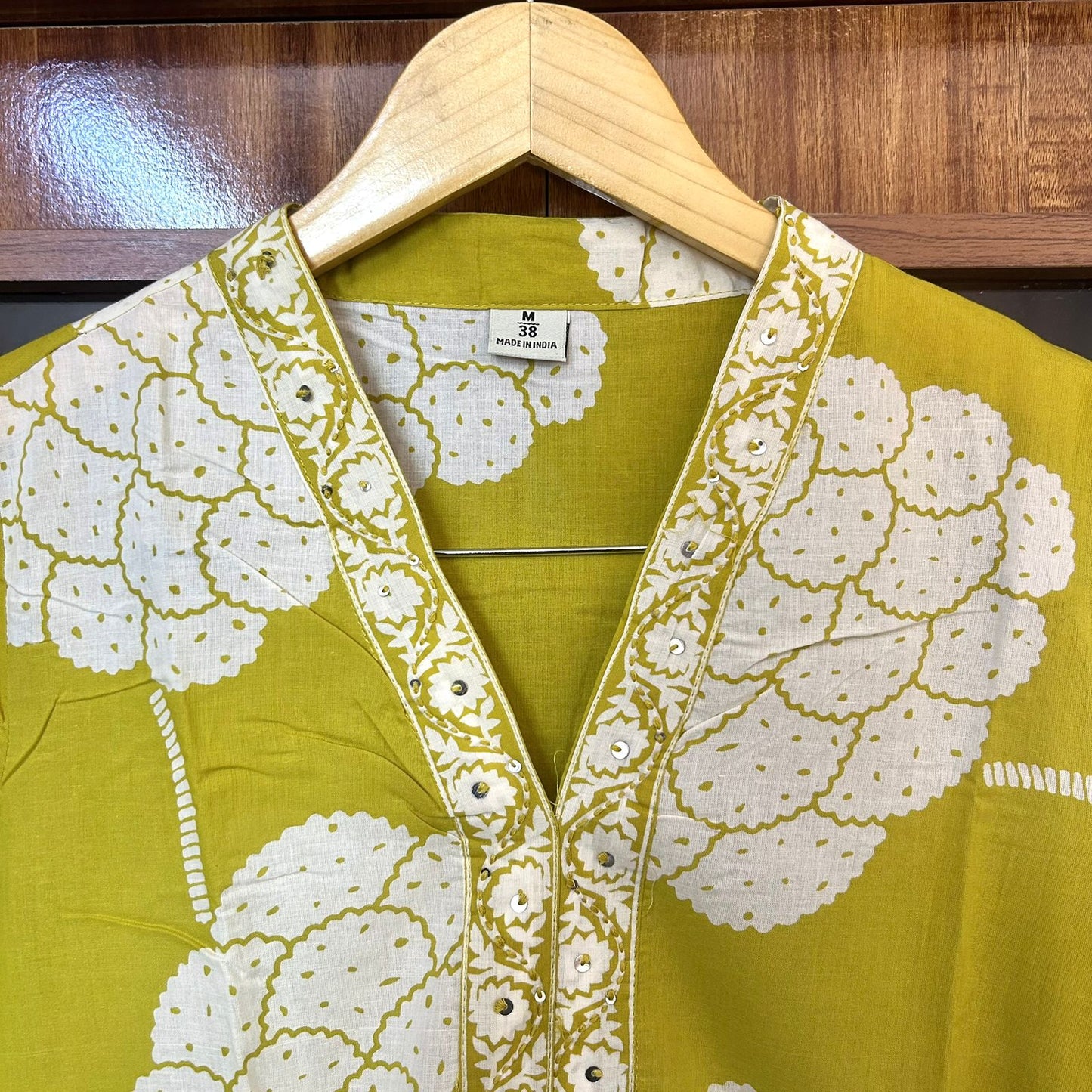 JHALAK YELLOW SUIT SET